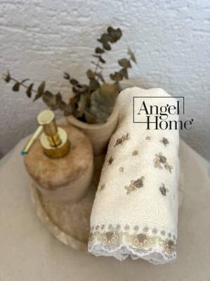 %100 Pamuk Yüz Havlusu Nakışlı ve Çiçek Motifli - Vizon - 3