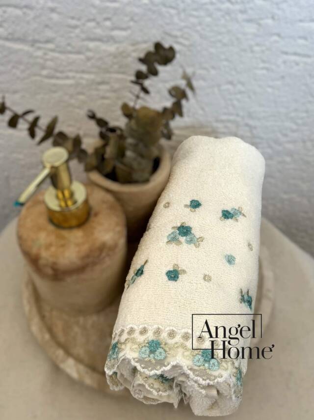 %100 Pamuk Yüz Havlusu Nakışlı ve Çiçek Motifli - Mavi - 3