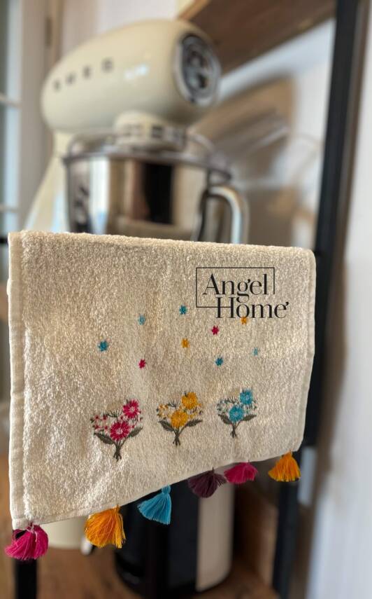 30x50 cm %100 Pamuk Püsküllü El ve Mutfak Havlusu – Yumuşak, Dayanıklı ve Emilimli - 1