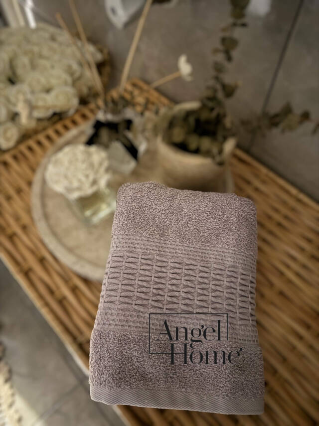 50x80 %100 Pamuk Yüz Havlusu – Yumuşak, Emici ve Şık - 1