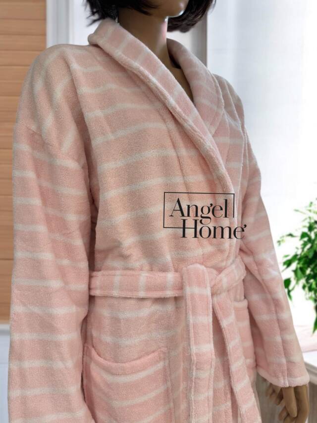 Beyaz Çizgili Pudra Kadın Bornoz – %100 Pamuk, Yüksek Emilimli & Yumuşak - 6