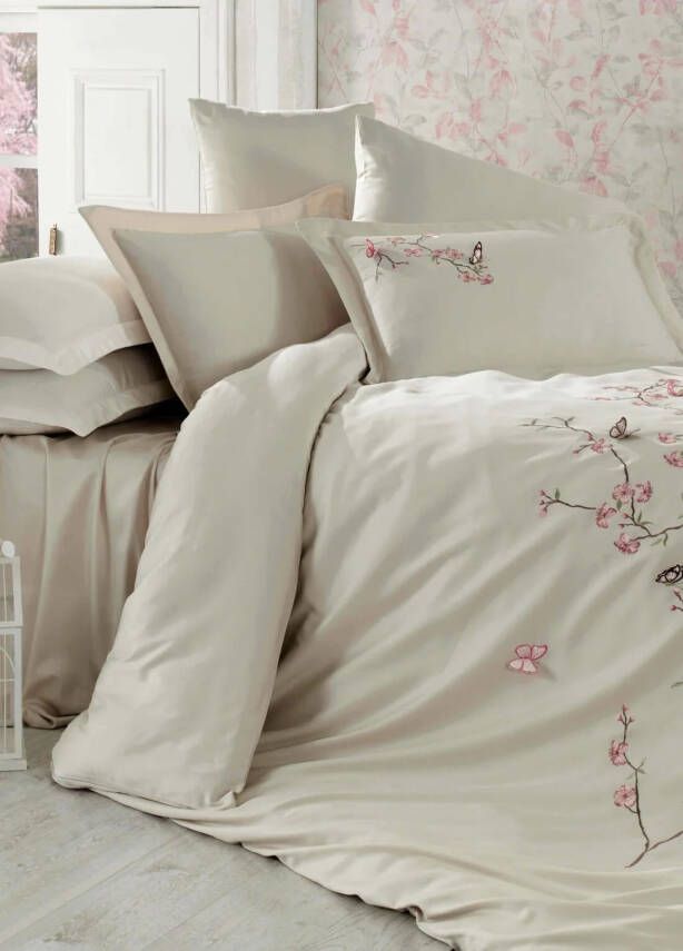 Butterfly %100 Pamuk 3D Saten Nakışlı Çift Kişilik Nevresim Takımı - Bej-Pembe - 1