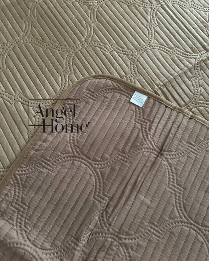 Kadife Dokulu Çift Kişilik Yatak Örtüsü Takımı 240x260 + 2 Yastık Kılıfı - 3