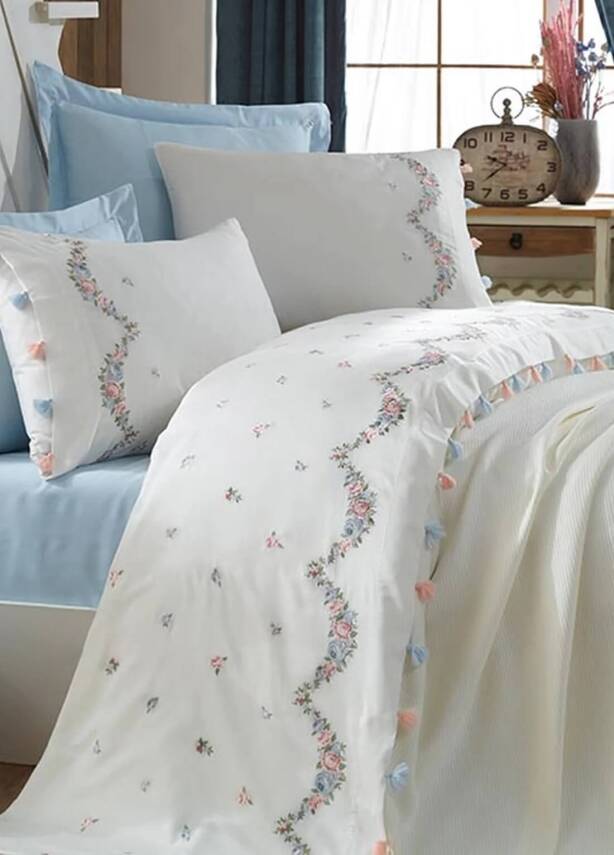 Lara %100 Pamuk Saten Nakışlı Çift Kişilik Pike Takımı - Beyaz/Mavi - 1