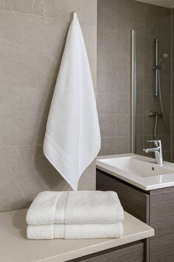 Nazik Home 100x150 cm %100 Pamuk Banyo Havlusu Yumuşak Dokunuş, Büyük Konfor - Beyaz - 1