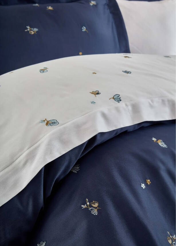 Safran %100 Pamuk Saten Nakışlı Çift Kişilik Nevresim Takımı - Lacivert - 3