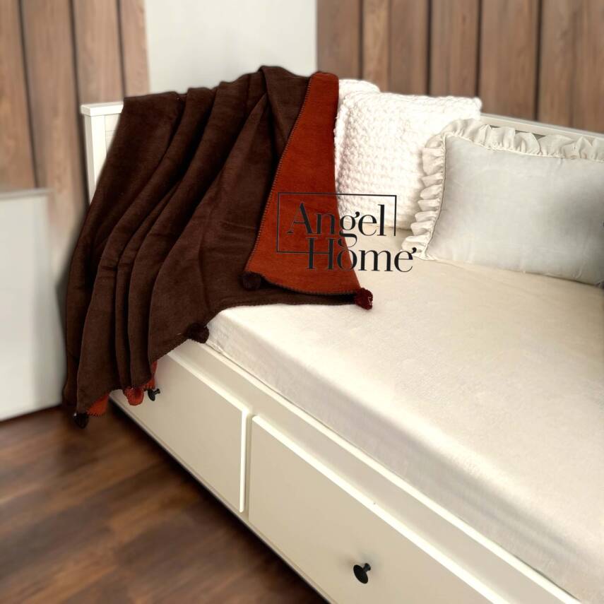 Tek Kişilik Merinos Ponponlu Battaniye – Çift Taraflı, 150x200 cm (Kahve - Kiremit) - 1