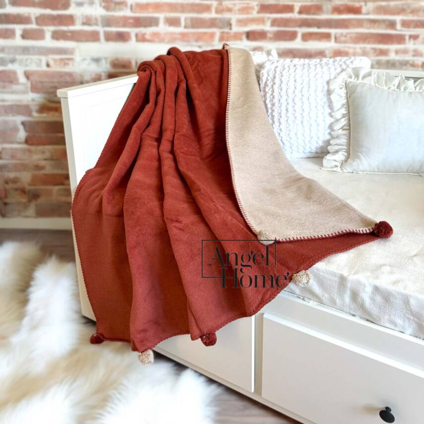 Tek Kişilik Merinos Ponponlu Battaniye – Çift Taraflı, 150x200 cm (Kiremit-Bej) - 1